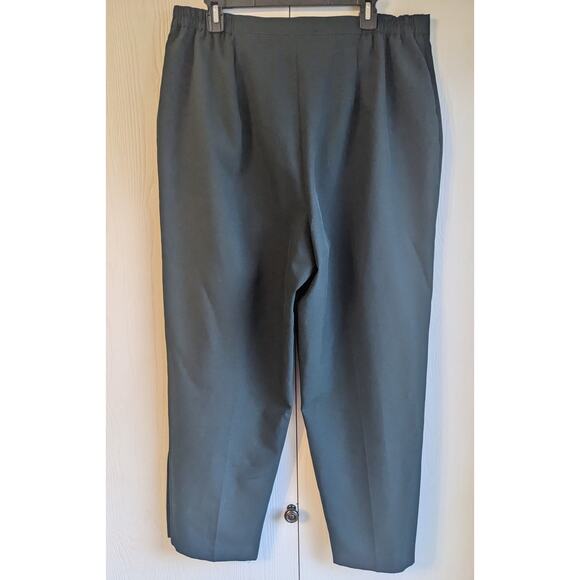 Tofy Women's High Rise Hook Closer Dark Green Polyester Pant Size 18W - Picture 2 of 4